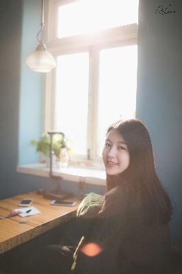 被最想拥抱的男人威胁了